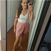 Laureata in Sociologia, impartisco lezioni di Italiano, Storia, Geografia, Filosofia, Sociologia. Matematica livello elementare